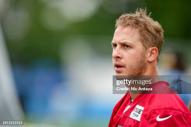 Jared Goff of the Detroit Lions looks on during the Detroit Lions Training Camp on July 27, 2022 at the Lions Headquarters and Training Facility in...