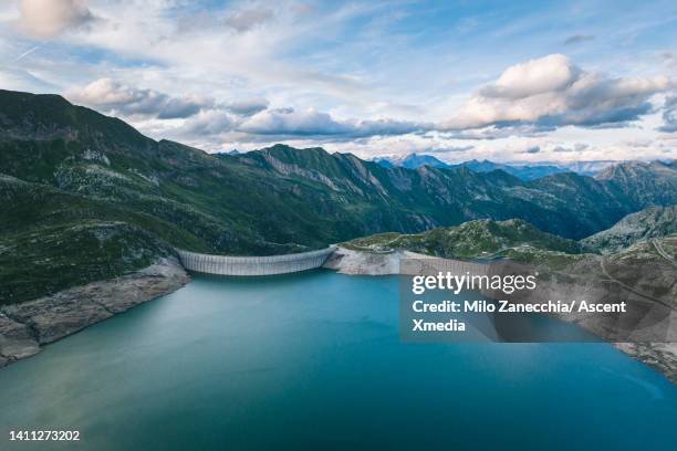 aerial view of lake, dam, forest and mountains - reservoir stock pictures, royalty-free photos & images
