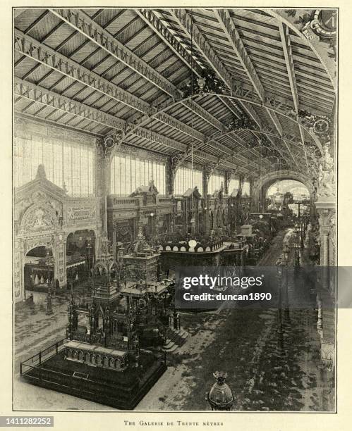ilustraciones, imágenes clip art, dibujos animados e iconos de stock de galerie de trente mètres en la exposición universal de parís de 1889, francia - techo abovedado
