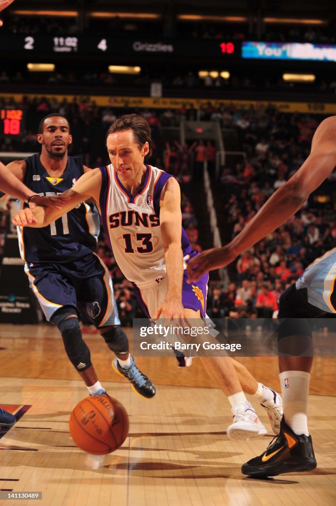 Memphis Grizzlies v Phoenix Suns