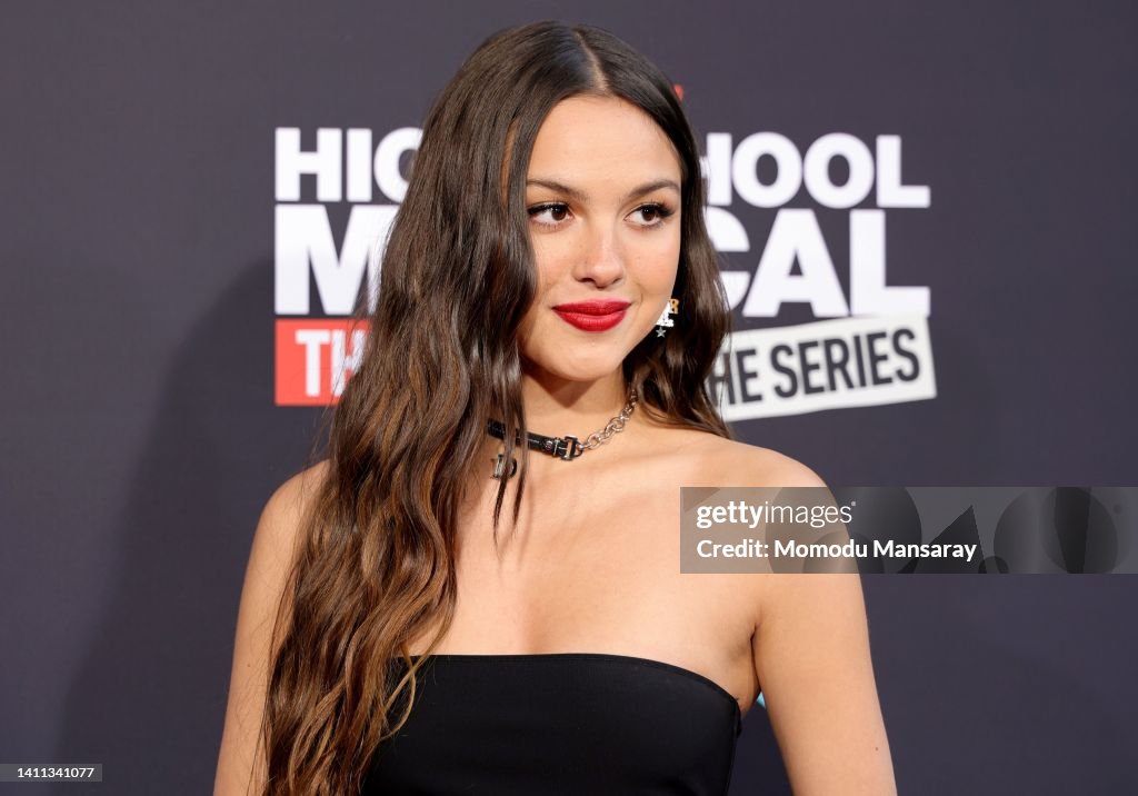 Olivia Rodrigo Attends The Disney High School Musical The Musical olivia-rodrigo-attends-the-disney-high-school-musical-the-musical