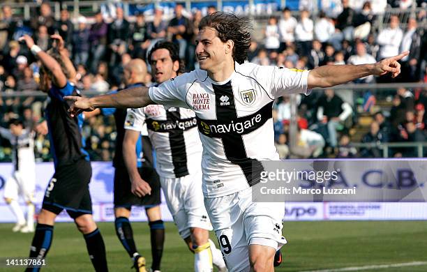 Gabriel Paletta of Parma FC celebrates his goal during the Serie A match between Atalanta BC and Parma FC at Stadio Atleti Azzurri d'Italia on March...