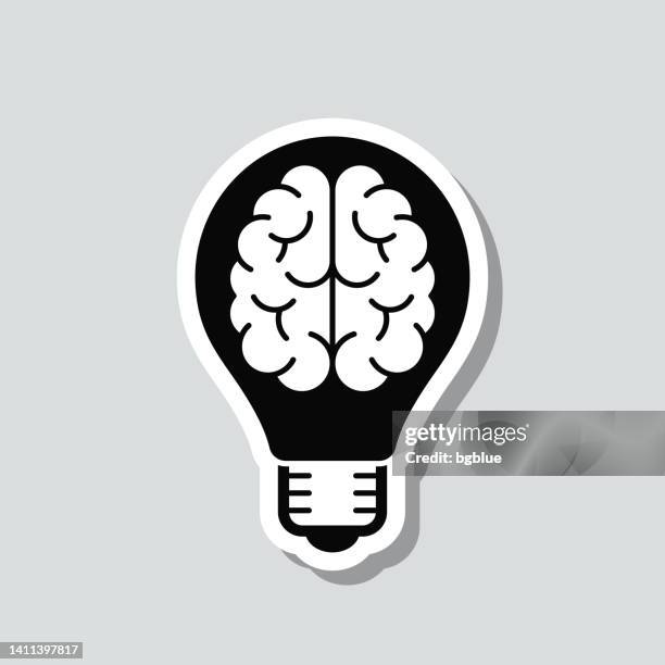 stockillustraties, clipart, cartoons en iconen met light bulb with brain. icon sticker on gray background - herinneringen