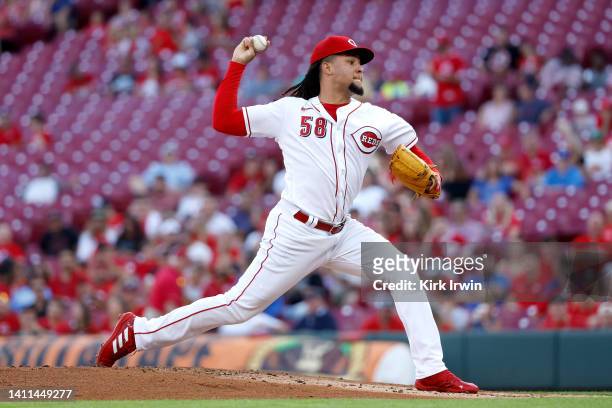 Luis Castillo of the Cincinnati Reds pitches during the game against the Miami Marlins at Great American Ball Park on July 27, 2022 in Cincinnati,...