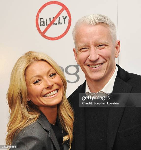 Kelly Ripa Cooper Kelly Ripa Anderson Cooper Photos and Premium High Res Pictures - Getty ...