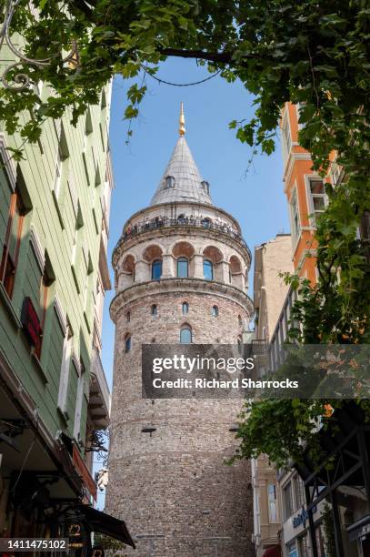 galata tower, istanbul, turkey - beyoglu foto e immagini stock