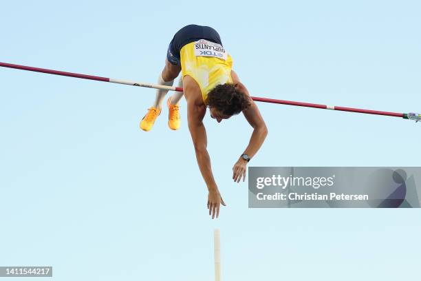 Armand Duplantis of Team Sweden clears the bar to set a world record at 6:21 and win gold in the Men's Pole Vault Final on day ten of the World...