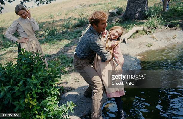 The Handyman" Episode 4 -- Aired -- Pictured: Karen Grassle as Caroline Quiner Holbrook Ingalls, Gil Gerard as Chris Nelson, Melissa Gilbert as Laura...