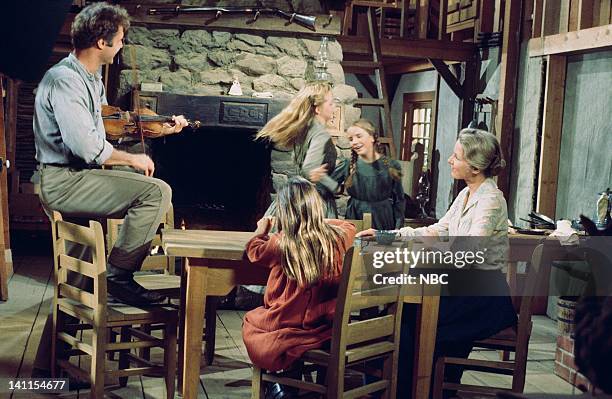 The Handyman" Episode 4 -- Aired -- Pictured: Gil Gerard as Chris Nelson, Melissa Sue Anderson as Mary Ingalls, Melissa Gilbert as Laura Ingalls...