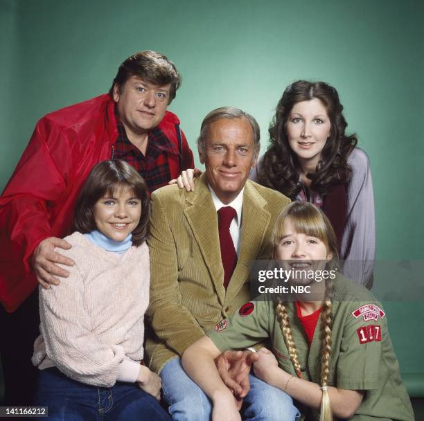 Season 2 -- Pictured: George Memmoli as Earl, McLean Stevenson as Larry Alder, Joanna Gleason as Morgan Winslow, Kim Richards as Ruthie Alder, Donna...