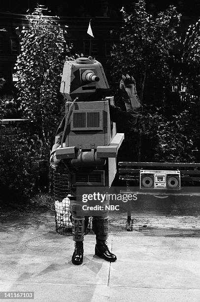 Episode 13 -- Pictured: Ray Sharkey as attacker during the 'Stop-A-Nut' skit on April 11, 1981 -- Photo by: Fred Hermansky/NBC/NBCU Photo Bank