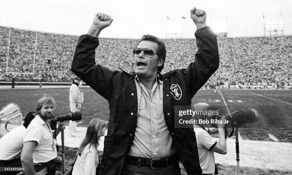 Actor James Garner during AFC Playoffs - Raiders v. Jets