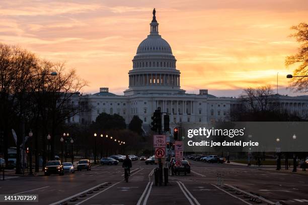 golden sunrise, pennsylvania avenue, united states capitol building, washington dc, america - washington dc sunrise stock pictures, royalty-free photos & images