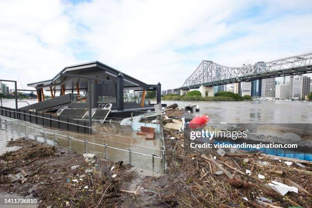 australian floods due to la niña - brisbane sign stock pictures, royalty-free photos & images