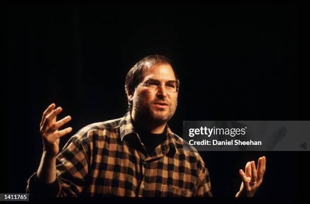 Steve Jobs gives the keynote address at the Cause Conference December 9, 1998 in Seattle, WA. Jobs, co-founder of Apple Computers, left the company...