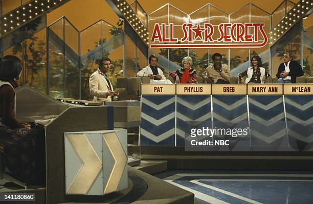 Episode 1 -- Air Date -- Pictured: l-r) contestants, host Bob Eubanks, All Star Panel: Singer Pat Boone, comedian Phyllis Diller, Actor Greg Morris,...