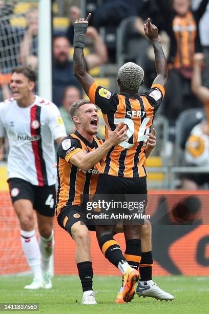 Jean Michaël Seri of Hull City scores a late winner during the Sky Bet Championship match between Hull City and Bristol City at MKM Stadium on July...