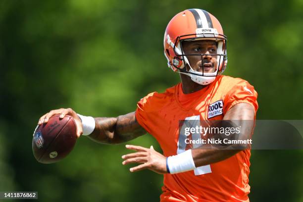 Deshaun Watson of the Cleveland Browns throws a pass during Cleveland Browns training camp at CrossCountry Mortgage Campus on July 30, 2022 in Berea,...