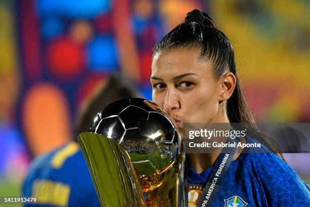 Beatriz of Brazil celebrates with the trophy after winning the final match between Brazil and Colombia as part of Women's CONMEBOL Copa America 2022...