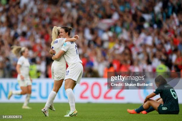 Alex Greenwood and Lotte Wubben-Moy of England celebrate the 2-1 win during the UEFA Women's Euro 2022 final match between England and Germany at...