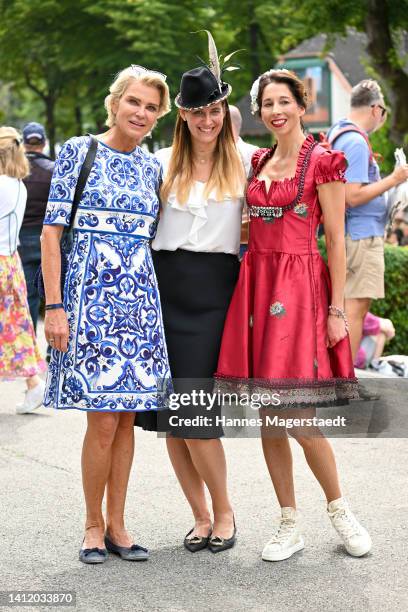 Stephanie Gräfin von Pfuel , Nadine Geigle and fashion designer Lola Paltinger attend the Dallmayr Cup on July 31, 2022 in Munich, Germany.