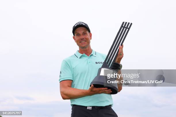 Henrik Stenson of Majesticks GC poses with the first place individual trophy after winning during day three of the LIV Golf Invitational - Bedminster...
