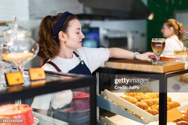 barista preparing espresso tonic - tonic water stock pictures, royalty-free photos & images