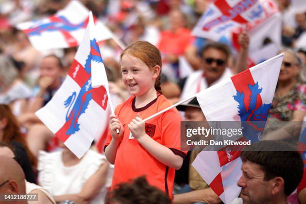 England fans waves a flags during the England Women's Team Celebration at Trafalgar Square on August 01, 2022 in London, England. The England Women's...