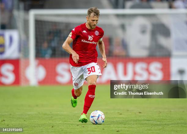 Silvan Widmer of Mainz in action during the DFB Cup first round match between Erzgebirge Aue and 1. FSV Mainz 05 at Erzgebirgsstadion on July 31,...