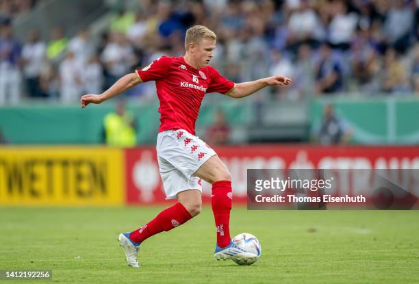 Jonathan Burkardt of Mainz in action during the DFB Cup first round match between Erzgebirge Aue and 1. FSV Mainz 05 at Erzgebirgsstadion on July 31,...