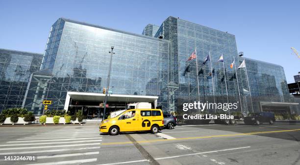 jacob k. javits convention center, nyc. - jacob javits convention center 個照片及圖片檔