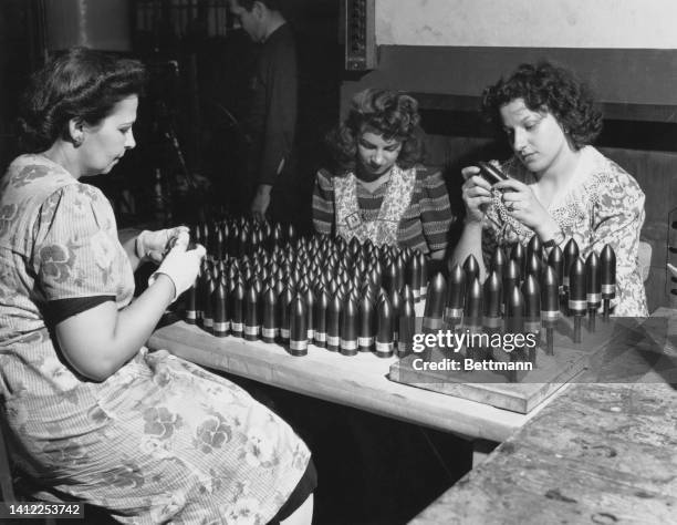 Ww2 Shell Making Machine 441 World War Two Shells Stock Photos, High-Res Pictures, and Images ...