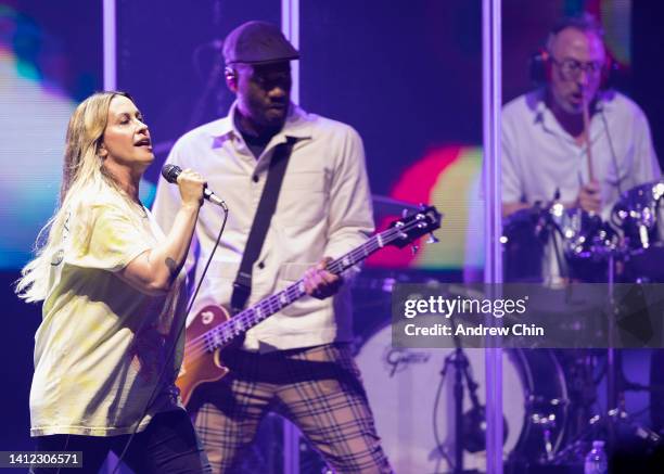 Alanis Morissette performs on stage at Rogers Arena on July 31, 2022 in Vancouver, British Columbia.