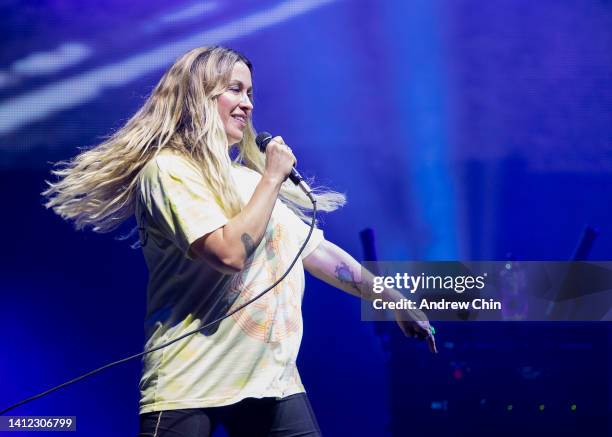 Alanis Morissette performs on stage at Rogers Arena on July 31, 2022 in Vancouver, British Columbia.