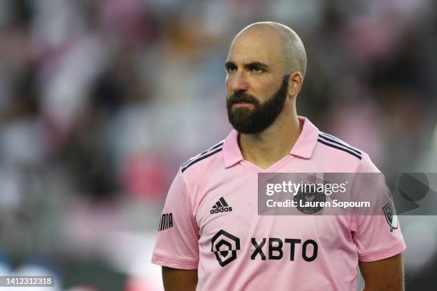 Gonzalo Higuaín of Inter Miami CF looks on against FC Cincinnati at DRV PNK Stadium on July 30, 2022 in Fort Lauderdale, Florida.