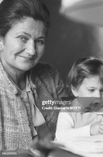 Simone Veil with Judith, the daughter of Simone Veil's son Jean during 1979 in France.