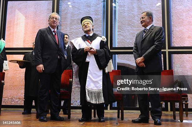 Jean Claude Junkers Prime Minister of Luxembourg and president of the Euro Group, Ivano Dionigi, Rector, University of Bologna and Romano Prodi...