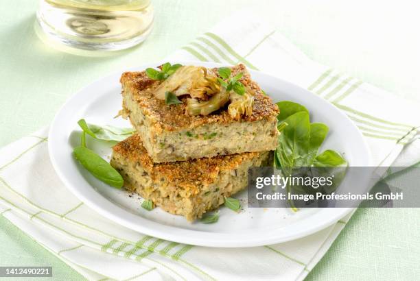 polpettone di patate (spicy italian potato cake) - potato cake stock pictures, royalty-free photos & images