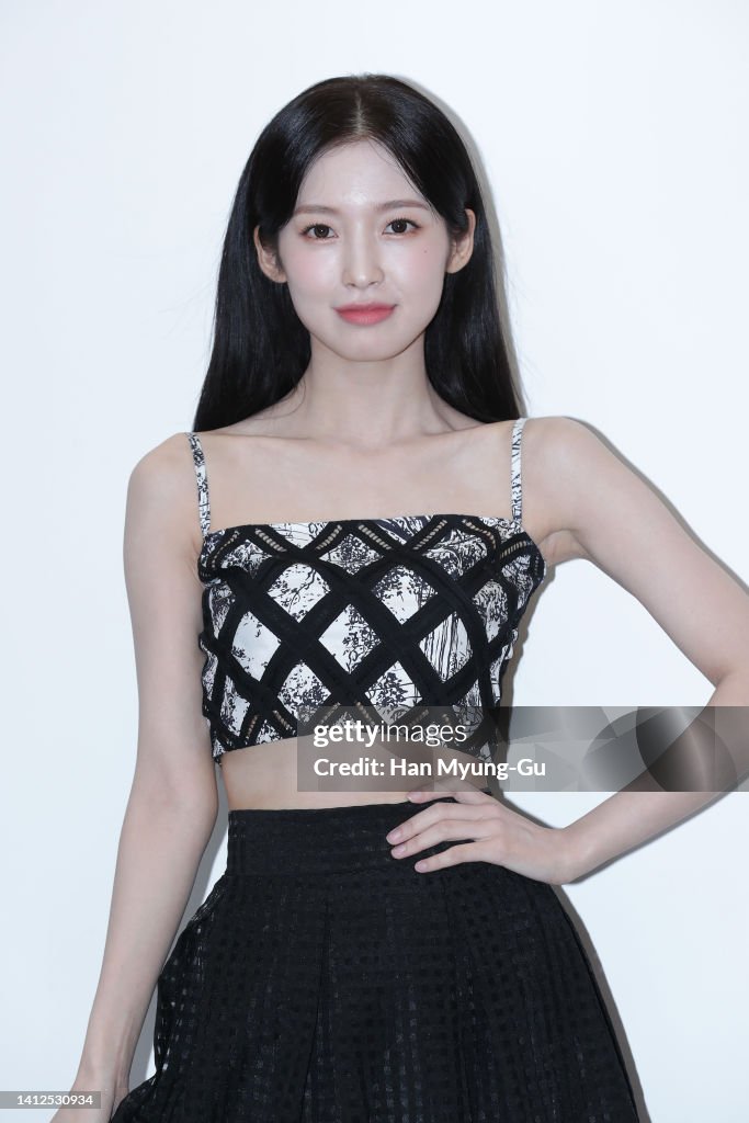 Arin of girl group Oh My Girl attends the CHANEL 'N°1 de Chanel... News ...