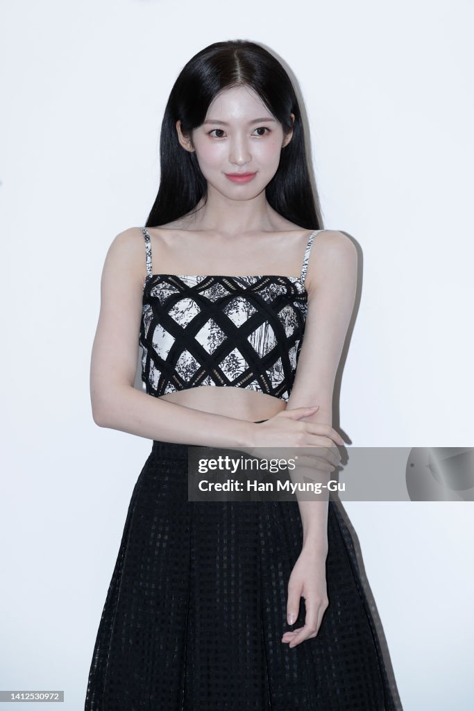 Arin of girl group Oh My Girl attends the CHANEL 'N°1 de Chanel... News ...