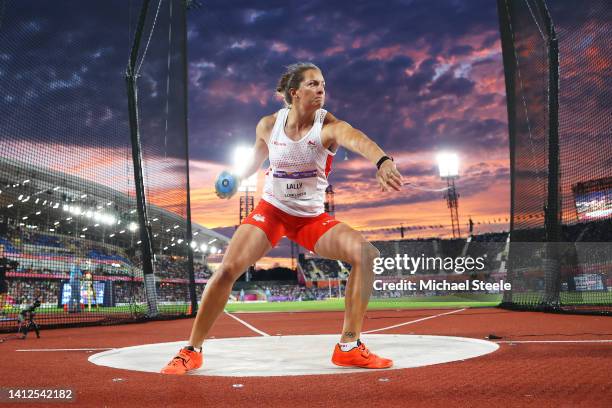 Jade Lally of Team England competes during the Women's Discus Throw Final on day five of the Birmingham 2022 Commonwealth Games at Alexander Stadium...