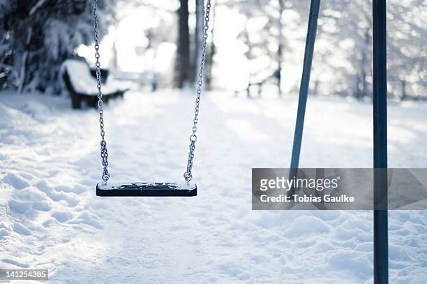 snow in playground - tobias gaulke stock-fotos und bilder