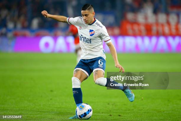 Camilo Cándido of Nacional kicks the ball during a Copa Sudamericana quarter final first leg match between Nacional and Atletico Goianiense at Gran...