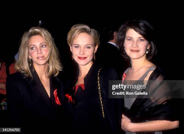 Heather Locklear, Josie Bissett, and Daphne Zuniga at the 19th Annual People's Choice Awards, Universal Studios, Universal City.