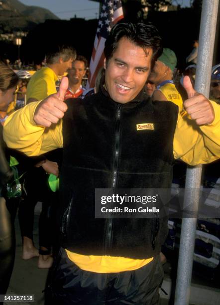 Jose Solano at the 15th Nautica Malibu Triathlon, Zuma Beach, Malibu.