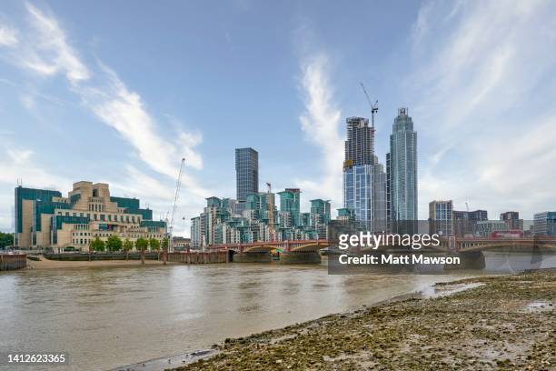 st. george wharf at vauxhall cross london uk - headquarters of the british secret intelligence service stock pictures, royalty-free photos & images