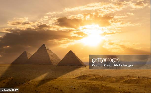 Pyramids Sunset 2,277 Pyramids Sunset Stock Photos, High-Res Pictures, and Images ...
