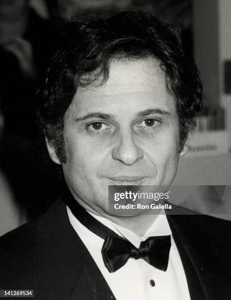 Joe Pesci at the 38th Annual Golden Globe Awards, Beverly Hilton Hotel, Beverly Hills.