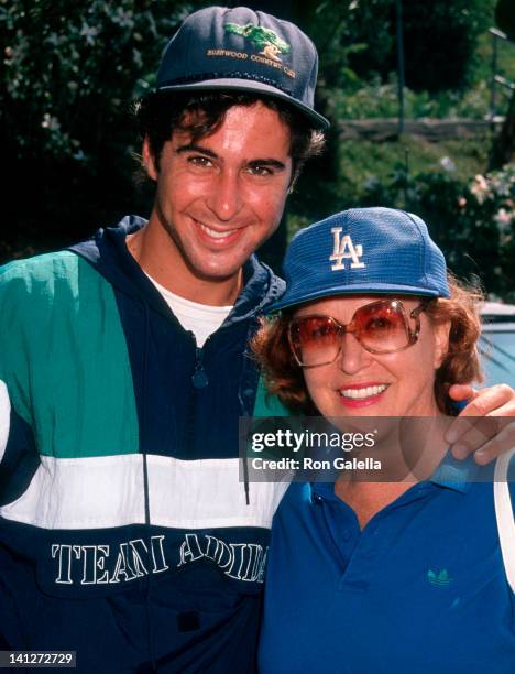Jonathan Silverman and Devora Silverman at the Hollywood All-Star Game, Dodger Stadium, Los Angeles.