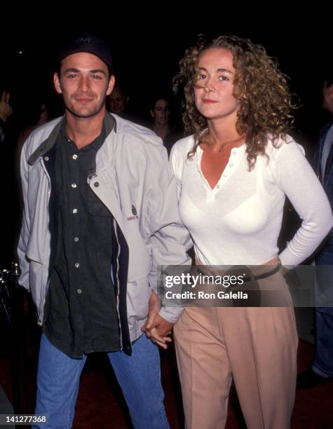Minnie Sharp 77 Luke Perry Minnie Sharp Photos & High Res Pictures - Getty Images